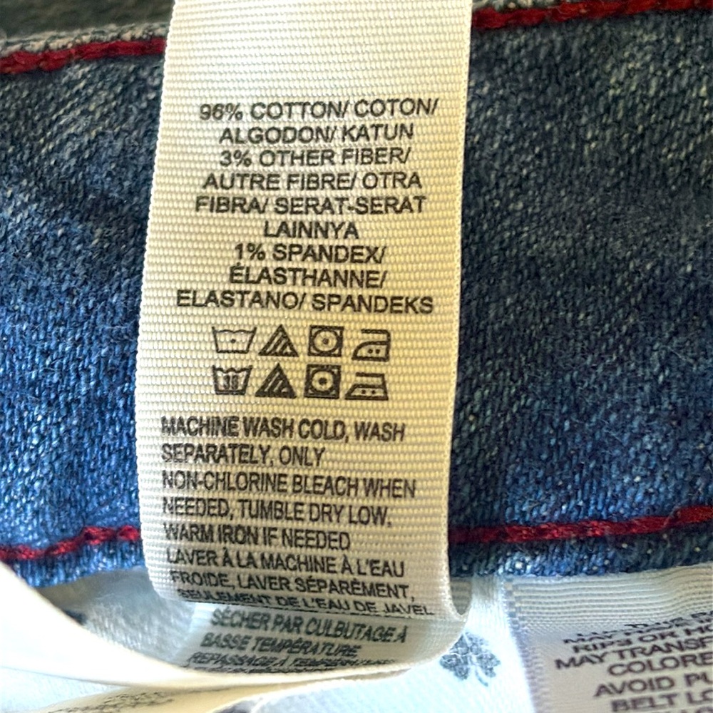 Lucky Brand Emma Embroidered Raw Hem Capri/Cropped Jeans Size 18W - Picture 7 of 8